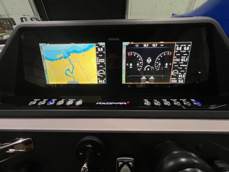 Axopar 28 CABIN image