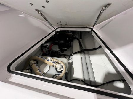 Axopar 28 CABIN image