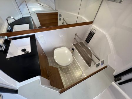 Axopar 28 CABIN image