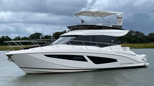 Regal 42 FXO