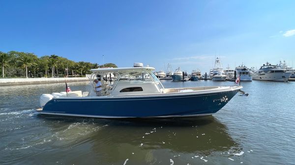 Hinckley Sport Boat 40c