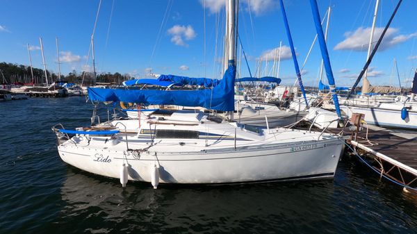 Beneteau 235 