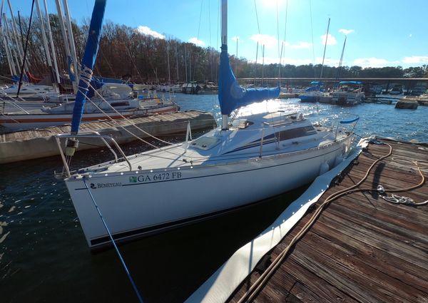 Beneteau 235 image