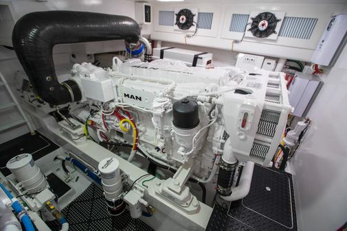 Viking 44 Open image
