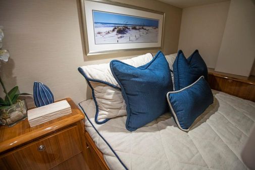 Viking 44 Open image