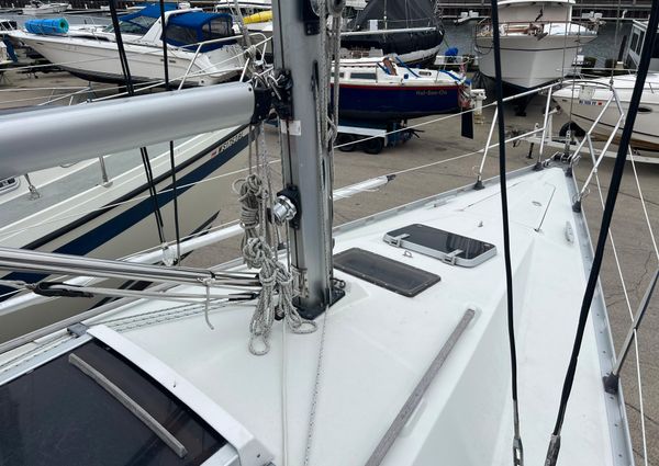 Beneteau FIRST-305 image