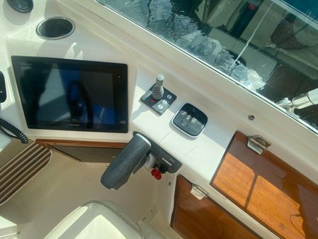 Hunt Yachts Harrier 26 image