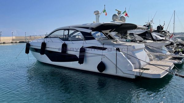 Azimut Atlantis 51 