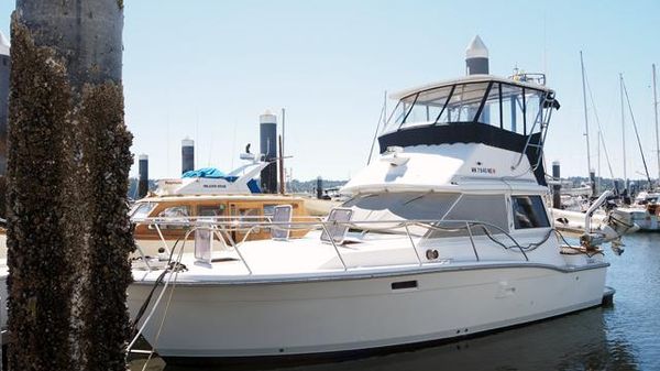 Trojan F-32 Sportfish