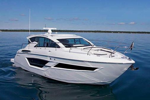 Cruisers Yachts 46 Cantius image