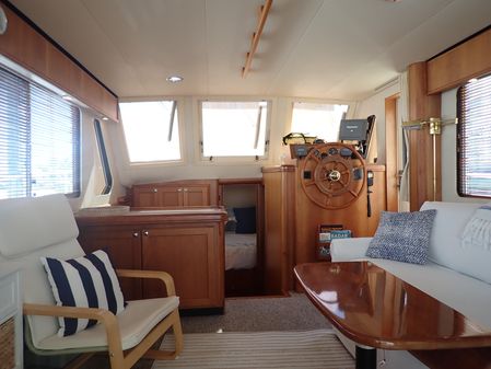 Mainship 34 Trawler image