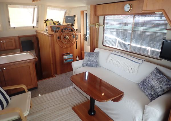 Mainship 34 Trawler image