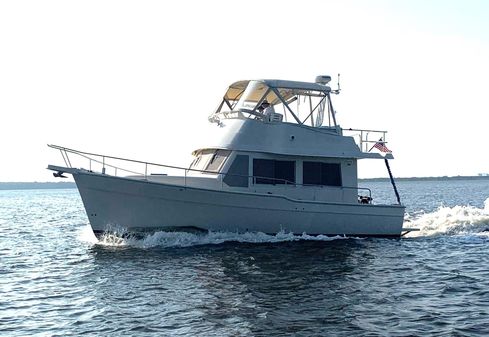 Mainship 34 Trawler image