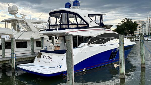 Sea Ray L590 Fly