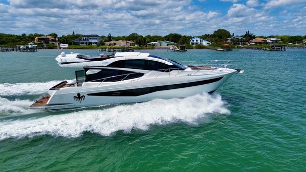 Galeon 560 Sky