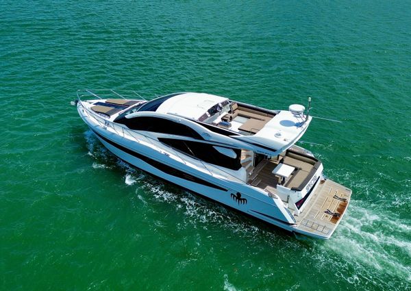 Galeon 560 Sky image