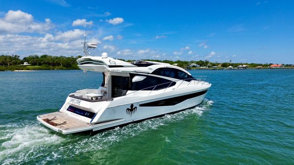 Galeon 560-SKY image