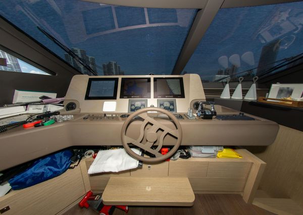 Ferretti Yachts 750 image