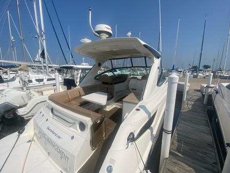 Sea Ray 350 Sundancer image