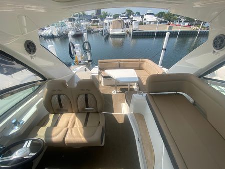 Sea Ray 350 Sundancer image