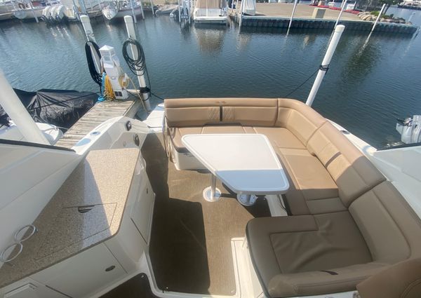 Sea Ray 350 Sundancer image