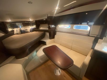 Sea Ray 350 Sundancer image