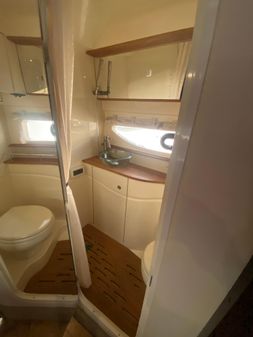 Sea Ray 350 Sundancer image