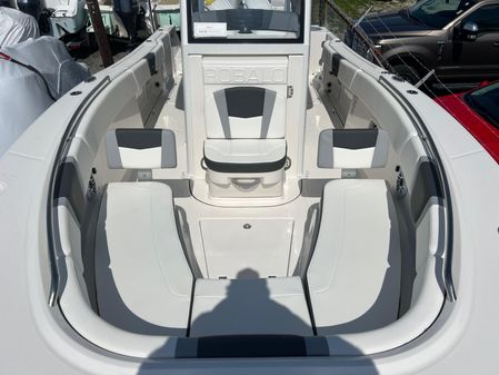 Robalo R270-CENTER-CONSOLE image