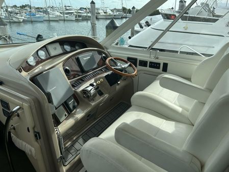 Sea Ray 390 Motor Yacht image