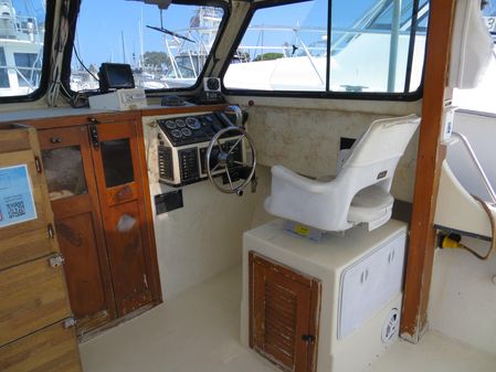 C-Hawk 29 Sport Cabin image