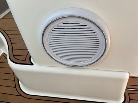 Sea Ray 310 Sundancer image