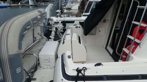 Bayliner 3258 image