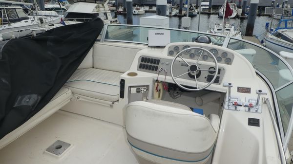 Bayliner 3258 image