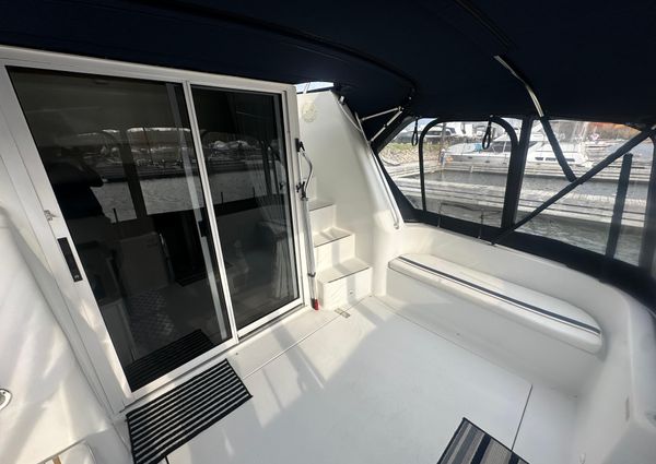 Mainship 31-SEDAN-BRIDGE image