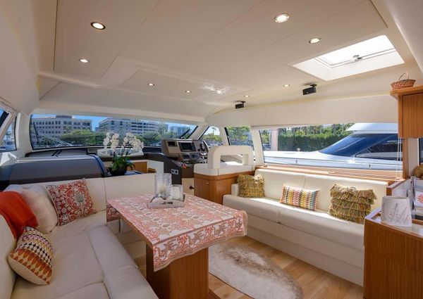 Ferretti-yachts 530 image