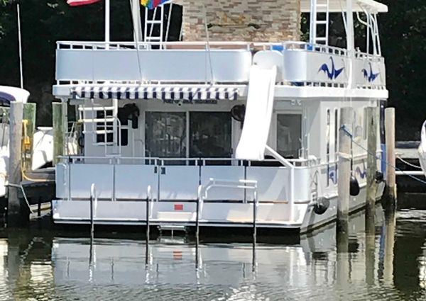 Sumerset Houseboat image