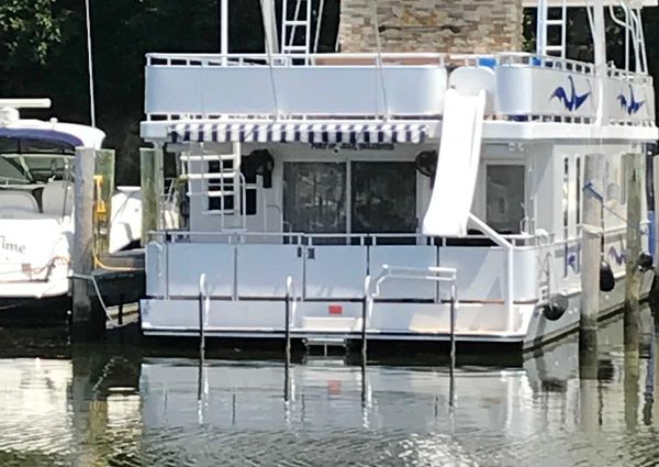 Sumerset Houseboat image