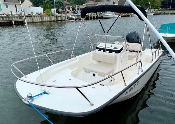 Boston-whaler 170-MONTAUK image