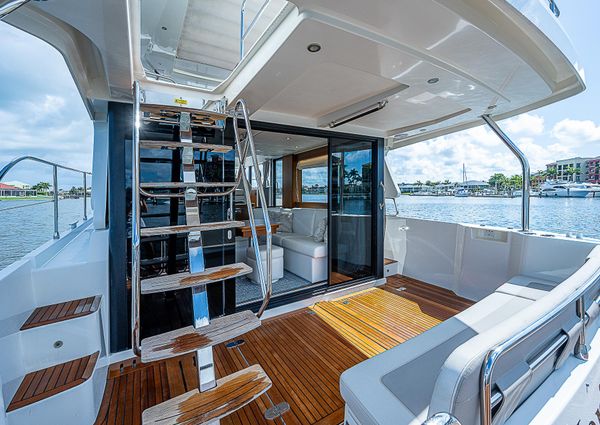 Beneteau Swift Trawler 47 image