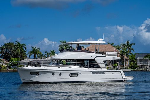 Beneteau Swift Trawler 47 image