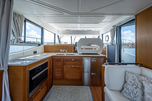 Beneteau Swift Trawler 47 image