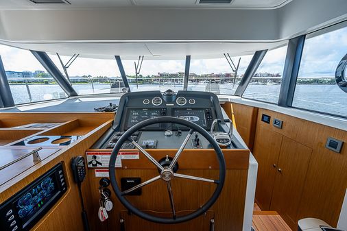 Beneteau Swift Trawler 47 image