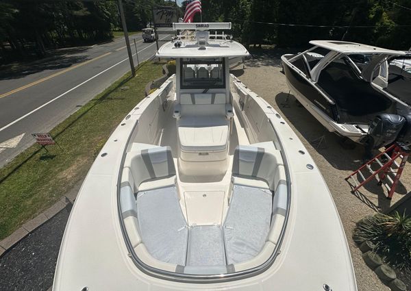 Robalo R360-CENTER-CONSOLE image