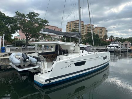 Fountaine Pajot Lucia 40 image