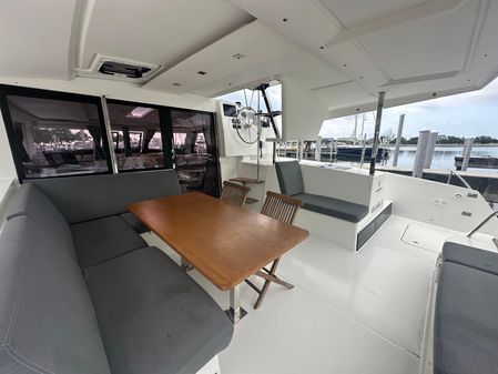 Fountaine Pajot Lucia 40 image