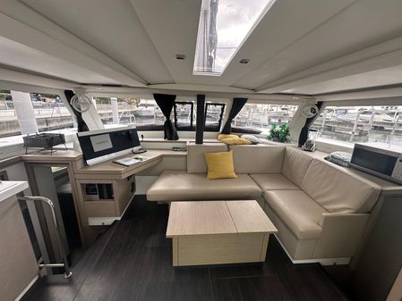 Fountaine Pajot Lucia 40 image