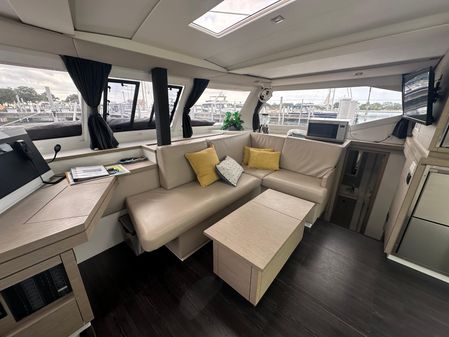 Fountaine Pajot Lucia 40 image