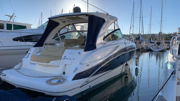 Cruisers Yachts 380 Express