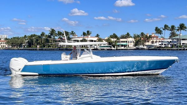 Intrepid 407 Nomad FE