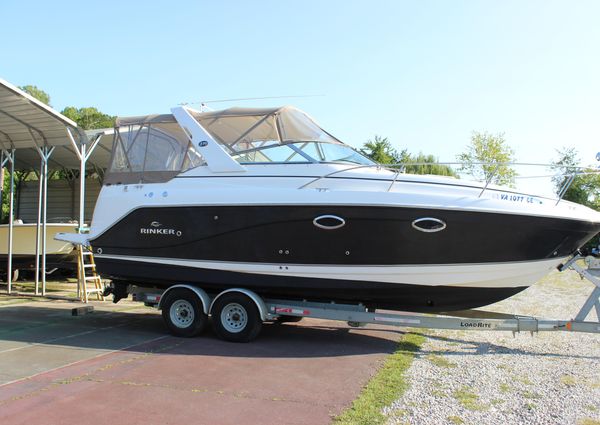 Rinker 270 Express Cruiser image